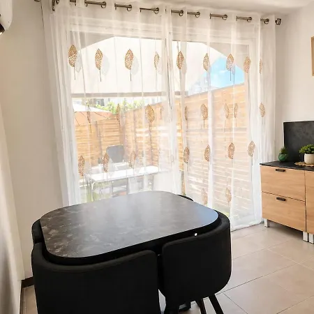 Apartman Cap Emeraude